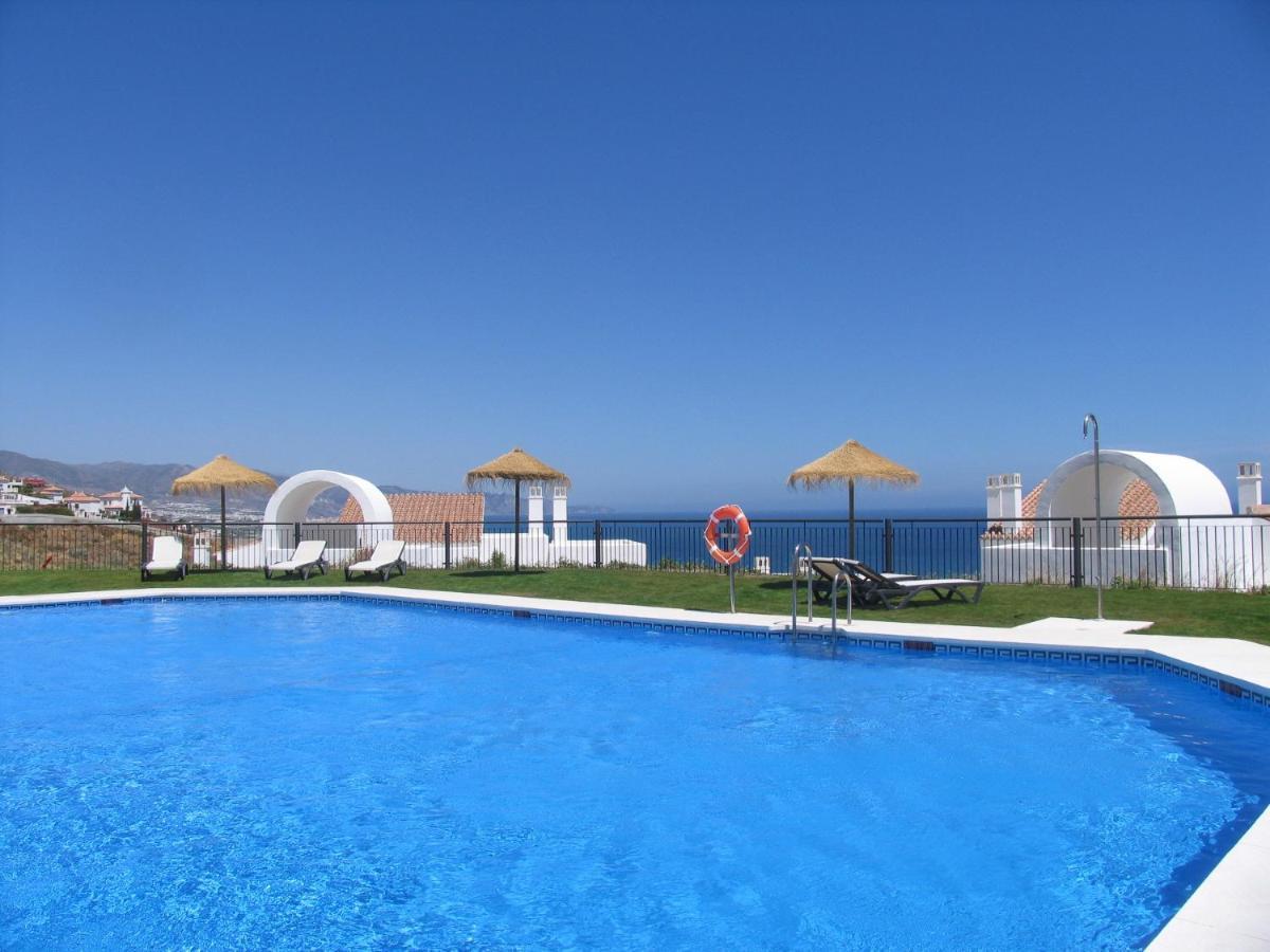 Penthouse Calaceite Blanco - Near Torrox Costa And Nerja Exterior photo
